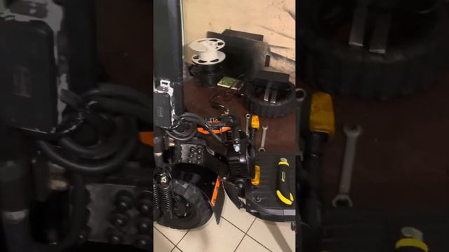 WOLONG M4 PRO PLUS подготавливаю самокат к отправке покупател