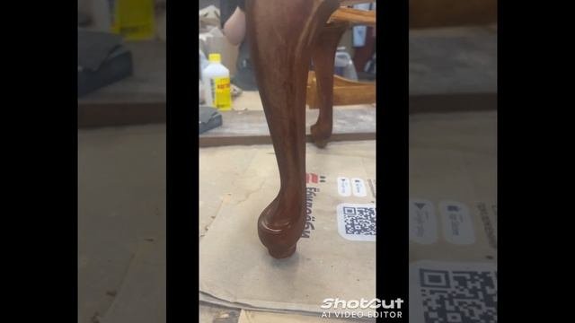 Закончили работу с банкеткой. P.S. Материал обивки зака?