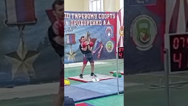 Мастер спорта Виктор Сеченов: 10 минут на помосте