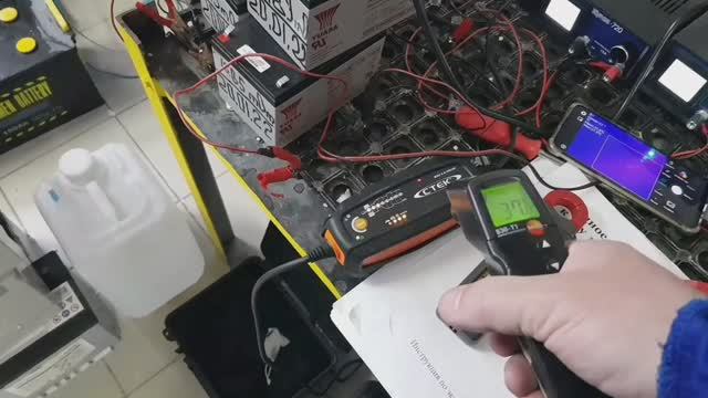 Перегрев( +50* С ) на Зарядном  устройстве CTEK  POLAR 5A,  - аккумулятор СТ 190 Ач. Терморозетка