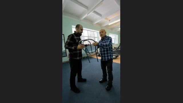 СТУЛ КАК ...ИНСТРУМЕНТ УПРАВЛЕНИЯ
