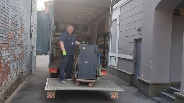 Перевозка сейфов 89859245608