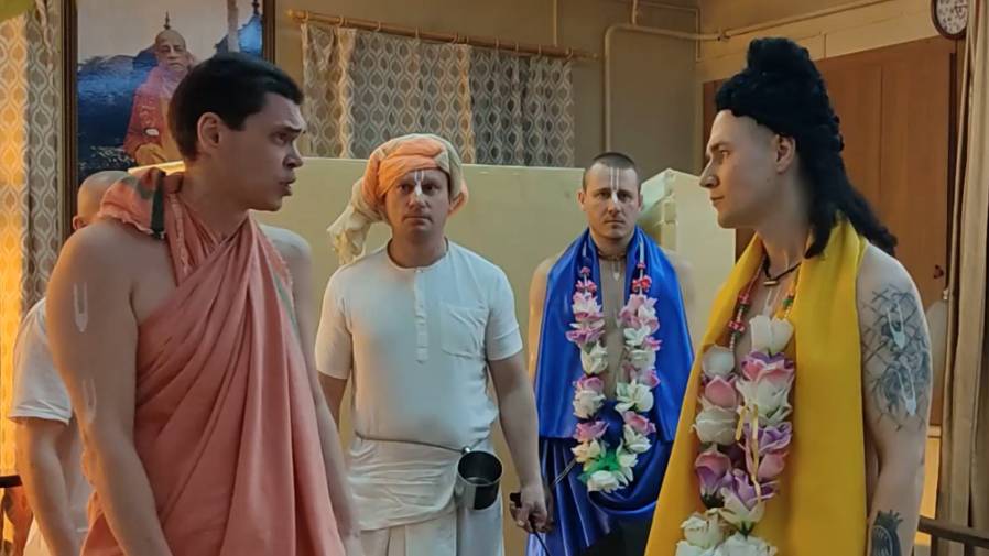 Господь Чайтанья принимает санньясу (2025)