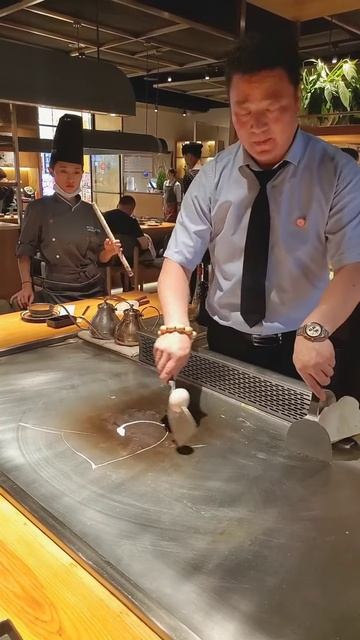 NHYMLbCmb5k - Lifestyle Beautiful Train Teppanyaki street food,restaurant,BBQ,Pub street#Short#Short