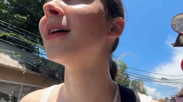 на стул как на лицо