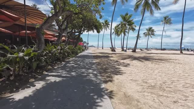 HAWAII PEOPLE  3 Hour Walking on the Beach and Street in Waikiki #vacation #walking #waikikibeach