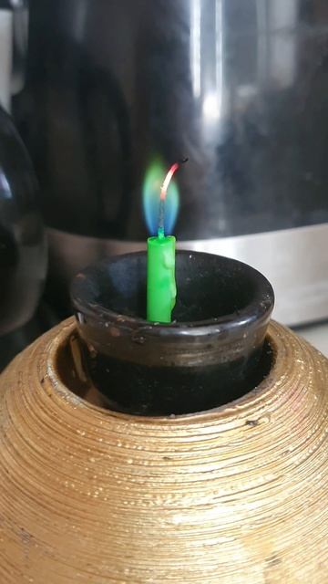 необычный цвет огня 🔥