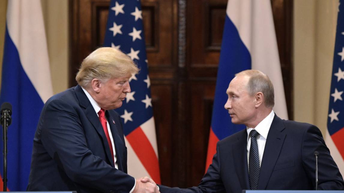 Из каждого утюга: реакция западных СМИ на разговор Путина и Трампа