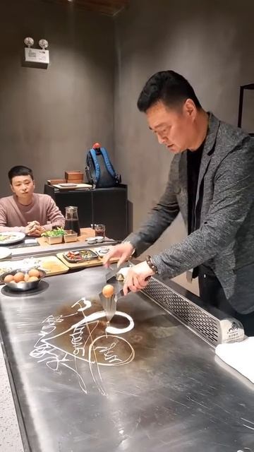 q_CLs_yEoj0 - Lifestyle Beautiful Train Teppanyaki street food,restaurant,BBQ,Pub street#Short#Short