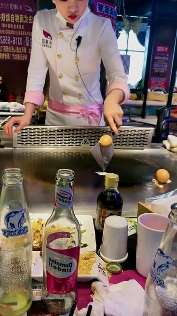 XlfT8xxHJ84 - Lifestyle Beautiful Train Teppanyaki street food,restaurant,BBQ,Pub street#Short#Short