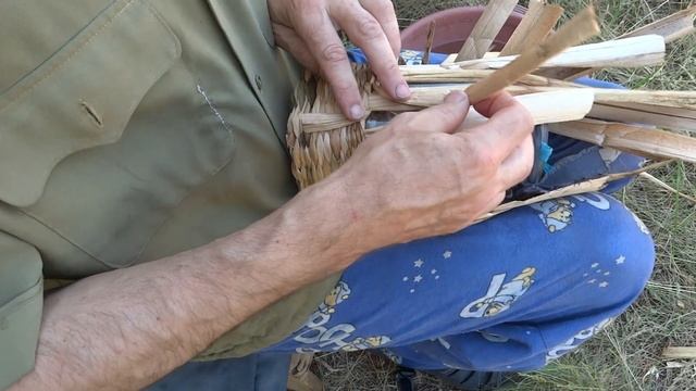 Корзинка из рогоза .