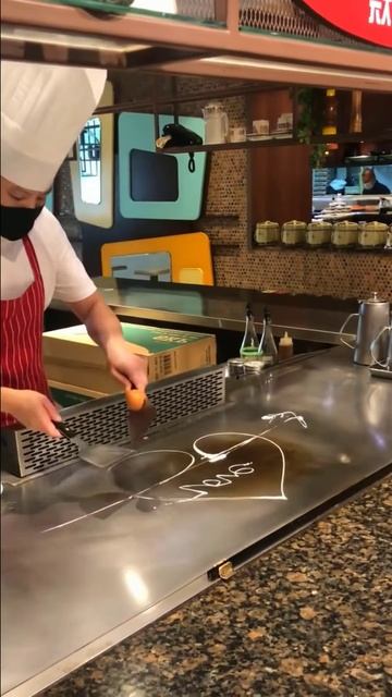 yxxMdJ3rCF4 - Lifestyle Beautiful Train Teppanyaki street food,restaurant,BBQ,Pub street#Short#Short