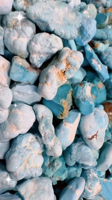 250519-7 The Original Turquoise Rough: Encounter a Time Capsule in Every Cut