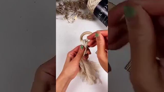 Ангел в технике макраме