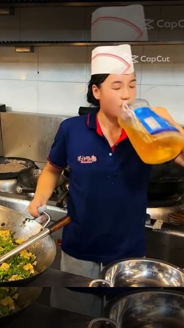 oxVSYOnDsiM - Lifestyle Beautiful Train Teppanyaki street food,restaurant,BBQ,Pub street#Short#Short