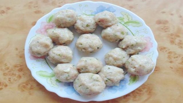 Суп с фрикадельками и лапшой удон