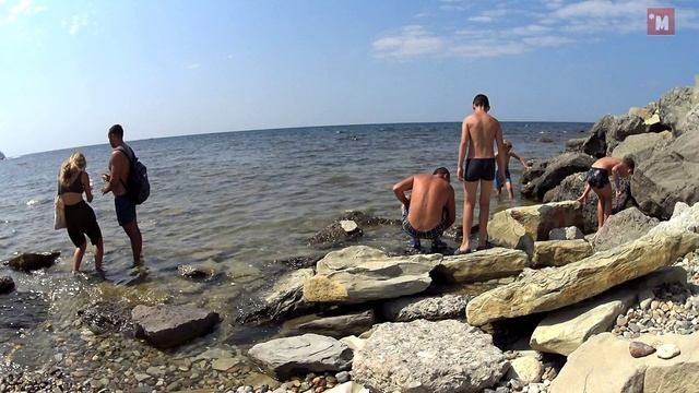 Самый каменистый пляж в Дивноморске. Пляж Факел. Архив
