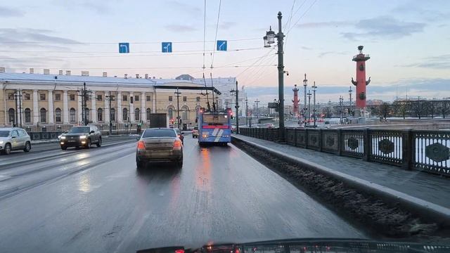2025.02.20. Погода Петербург. 08:10. -8°. Эмоции и здравый смысл