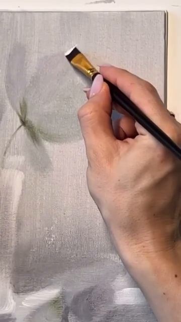 Рисуем белый цветок вместе