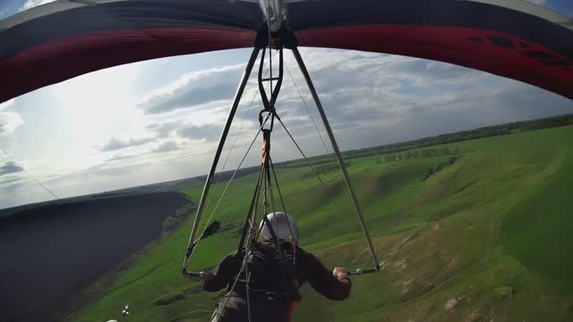Летаем в динамике под музыку на дельтаплане Discus 14, весна 2025 г.