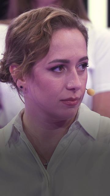 НЕ НУЖНО “ДРУЖИТЬ” СО СВОИМИ ДЕТЬМИ