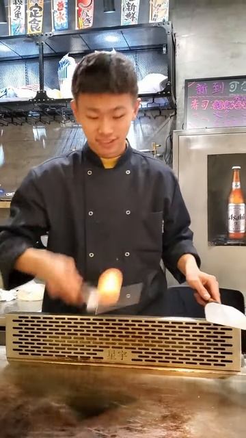 sg8NDJRQ738 - Lifestyle Beautiful Train Teppanyaki street food,restaurant,BBQ,Pub street#Short#Short