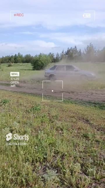 Кто помнит ТЕ САМЫЕ времена?
#сполняю #ваз #четырка #2114 #стелит #валит #боком #дрифт