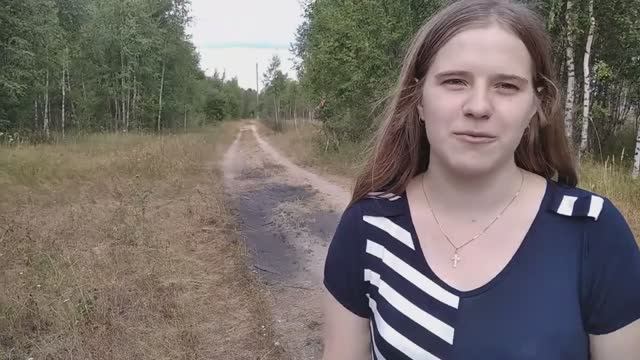 Завтрак пальчики оближешь , и  утренняя прогулка !Компот из черной смородины .Малосольные  огурчики.