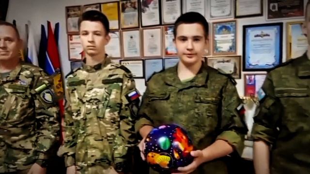 это #СВОи друзья 🤝 🇷🇺 🔥.mp4