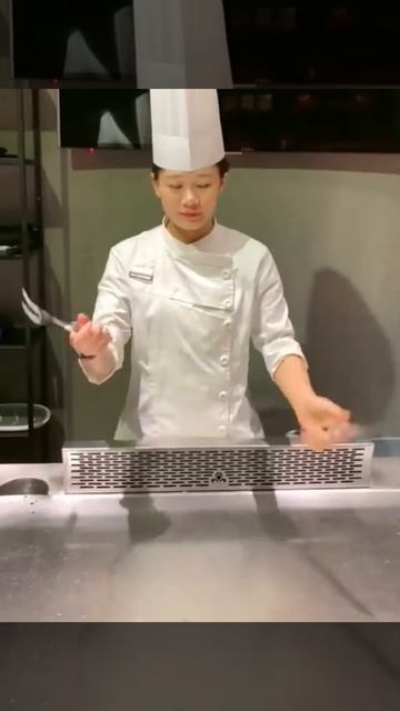 RNRT8UTaXMM - Lifestyle Beautiful Train Teppanyaki street food,restaurant,BBQ,Pub street#Short#Short