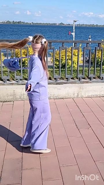 Танцы в душе...Танцы на прогулке... #танцы #рекаВолга #прогулка #набережная