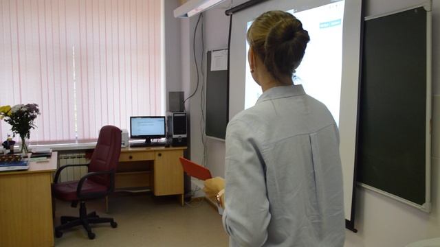 Фрагмент урока английского языка в 9 классе, с использованием технологии "Plickers"