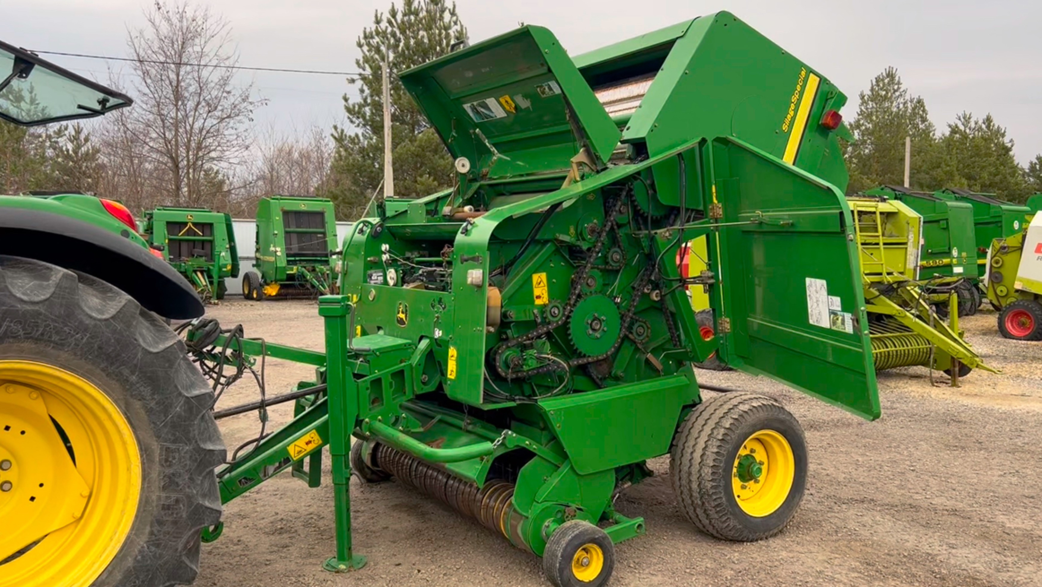 ВАЛЬЦОВЫЙ JOHN DEERE 623