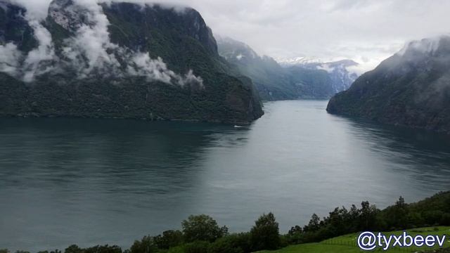 Норвегия летом
Aurlandsfjord