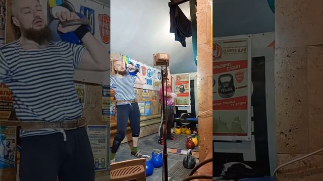 Тренування козацького жиму гирі. Жим 40 кг - 70 Живова др?