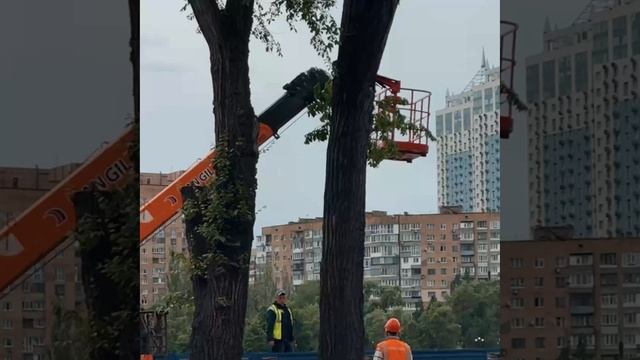 Реставрация моста Ильича —  работа кипит! 💪

Говорят, что новый мост, визуально будет таким же, как