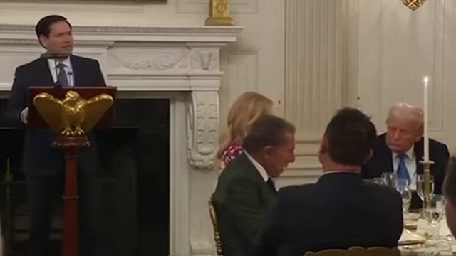 США хотят мира, а Европа войны - сегодня международные отношения оказались в нестандартной ситуации.