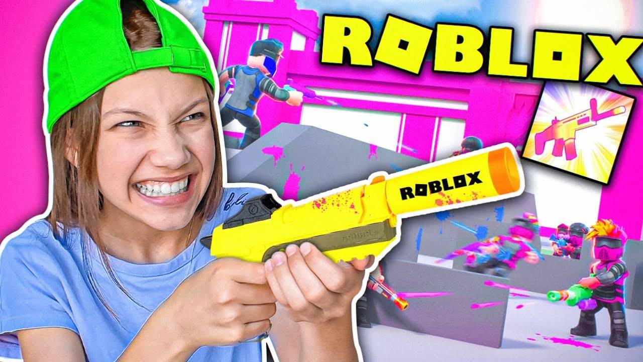 Я СТАЛА ЛУЧШЕЙ В РОБЛОКС! BIG Paintball | Вики Шоу Плей | РЕАКЦИЯ