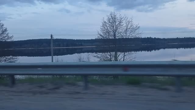 Озеро Едрово в сумраке (Новгородская область)