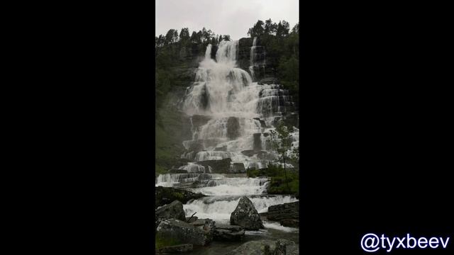 Норвегия водопад Tvindefossen