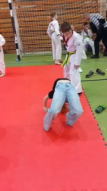 1000008443.mp4