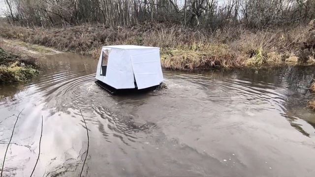 Первый тест самодельного гусеничного вездехода.