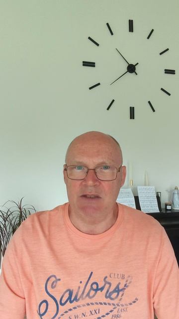 ОН СДЕЛАЛ ...(11)....