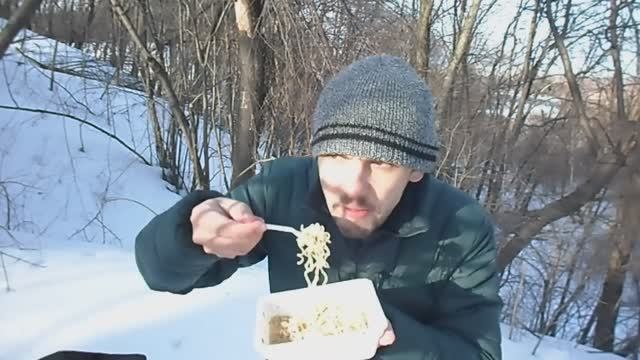 ЛЕСНОЙ ОБЖОР. ЛАПША Б П ''КАЖДЫЙ ДЕНЬ'' СО ВКУСОМ БЕКОНА И СЫРА