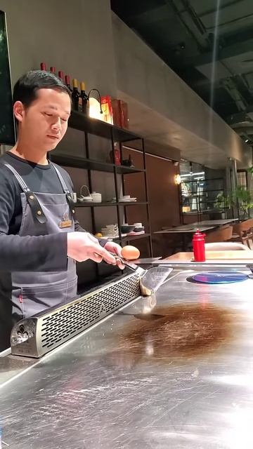 tsIQg0DoVpU - Lifestyle Beautiful Train Teppanyaki street food,restaurant,BBQ,Pub street#Short#Short