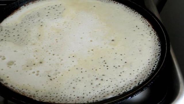 Блины со шпинатом и творогом.