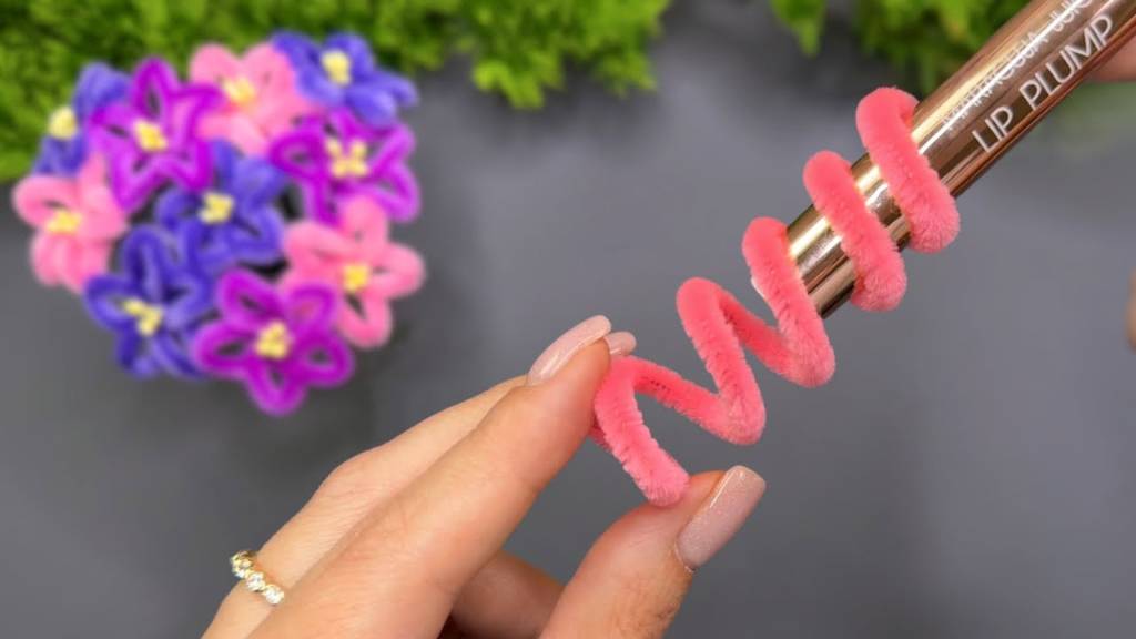 ШИКАРНЫЕ ЦВЕТЫ из ПРОВОЛОКИ за 5 МИНУТ! 🌸 Простой Мастер-Класс для Начинающих