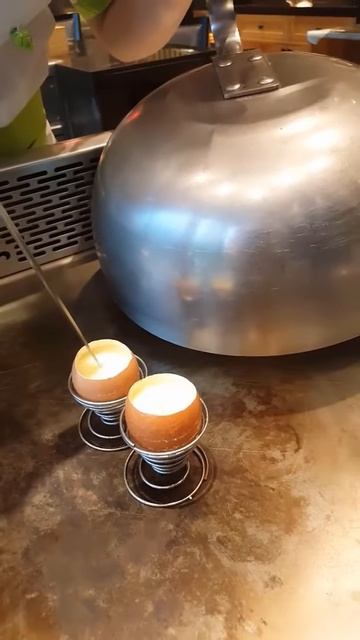WzhkKnWG0TY - Lifestyle Beautiful Train Teppanyaki street food,restaurant,BBQ,Pub street#Short#Short