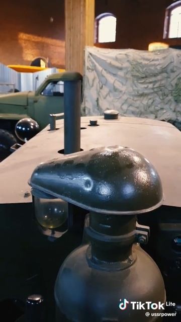Трактор Сталинец
