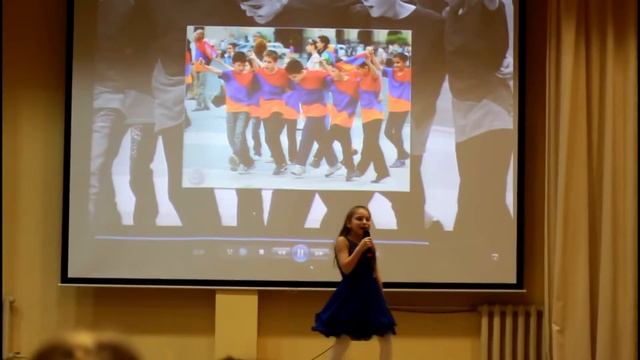 В Дубровицкой школе концерт "Радужный ковер"